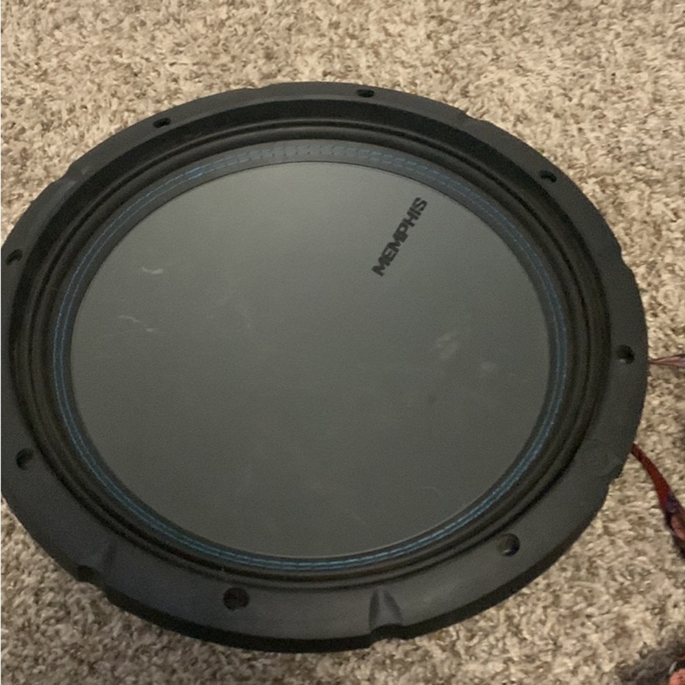 12 inch Memphis subwoofer with amp